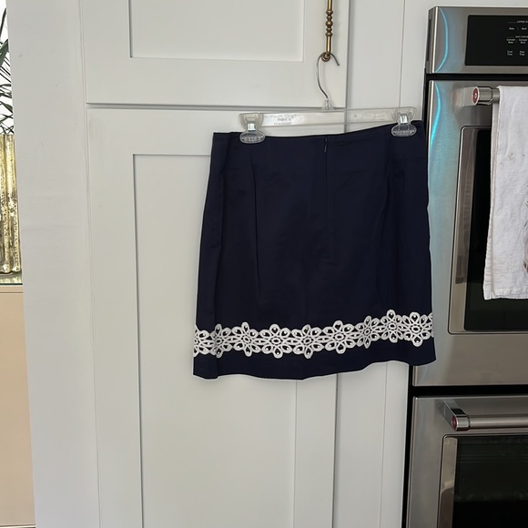 Navy with White Lilly Pulitzer Skirt - Picture 2 of 3